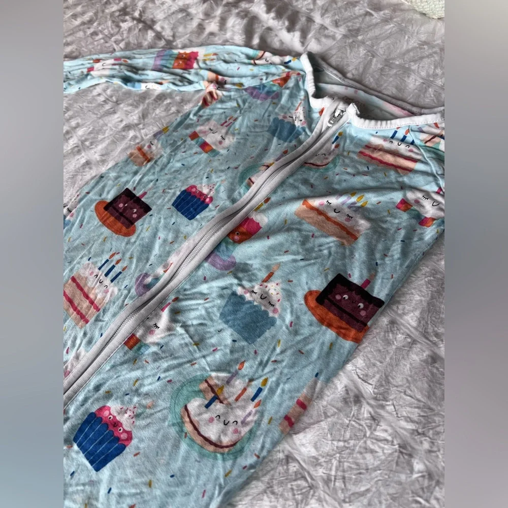 Little Sleepies Birthday Cake Zippy Pajamas 18-24M - Picture 7 of 12